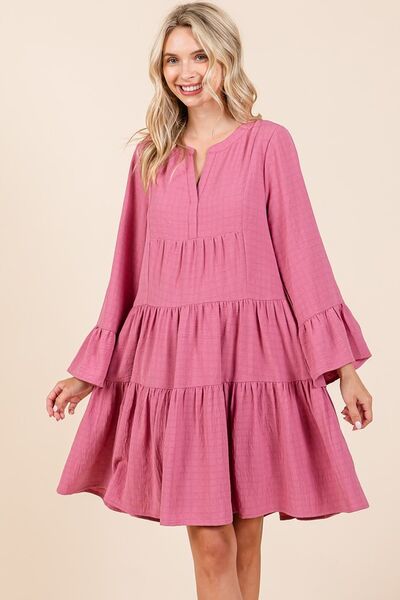 Robe Mittoshop échelonnée avec manches évasées à encoche