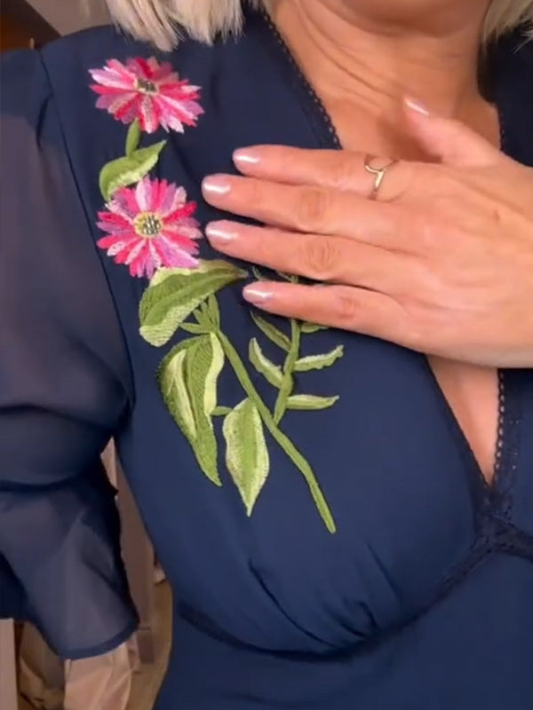 NEU🔥 V-Ausschnitt, geblümtes, besticktes Rüschenkleid – Steuerfrei