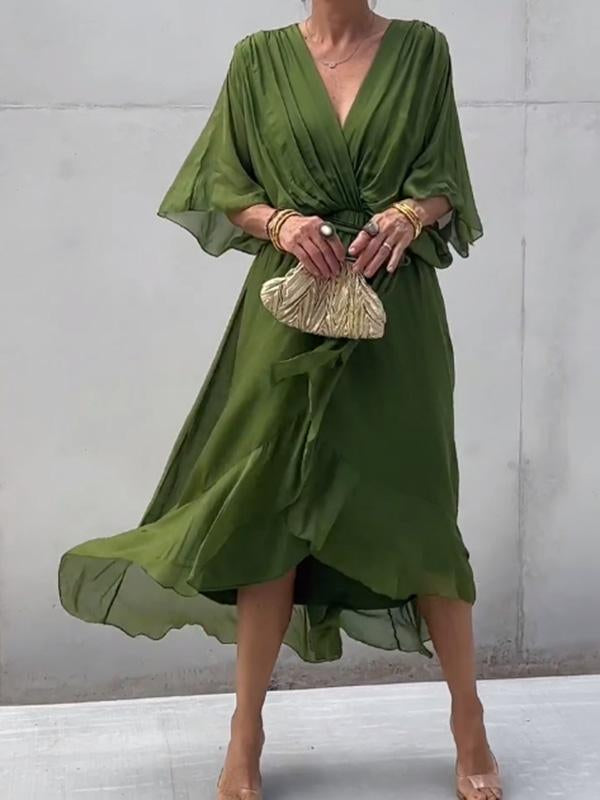 Stilvolles und elegantes V-Ausschnitt-Chiffonkleid